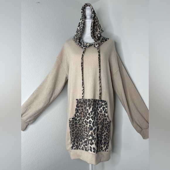 White Birch Beige Leopard Animal Print Hooded Kangaroo Pocket Sweatshirt Dress - Picture 5 of 14